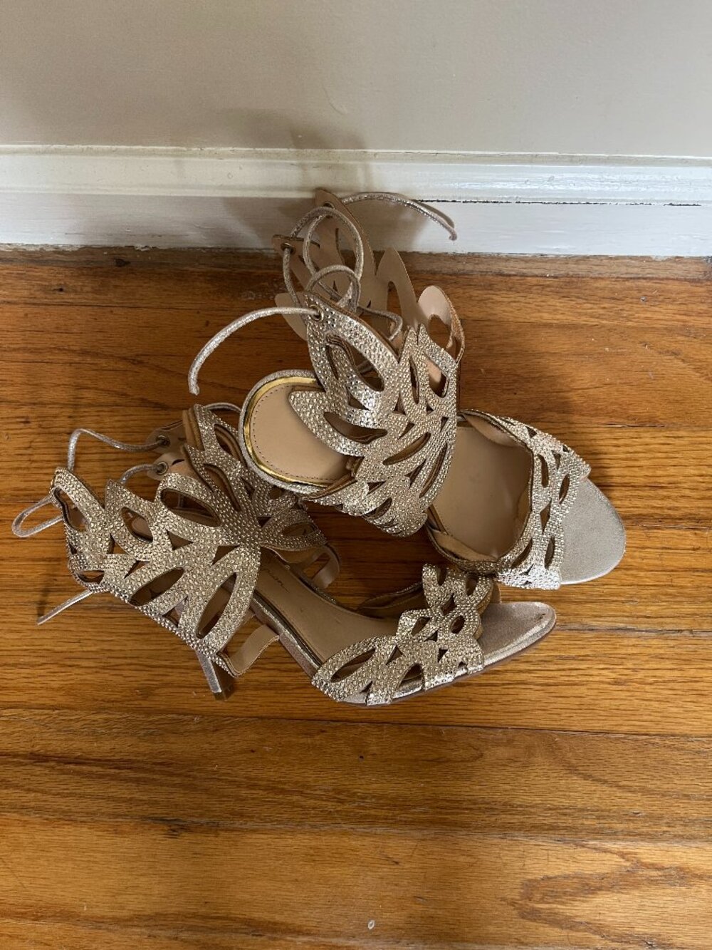 Jessica Simpson Strappy Gold Tie Heels